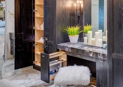 Phillips Plaza Luxury Living Show